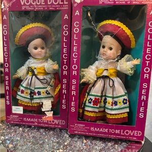 Vogue Collector Doll in Red and Yellow Attire (2 Dolls)
